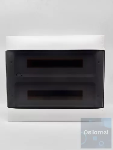 Legrand 137217 PractiboxS falon kívüli kiselosztó, 2 sor 18 modul, átlátszó füstszínű ajtóval, védőföld és nulla elosztókapoccsal