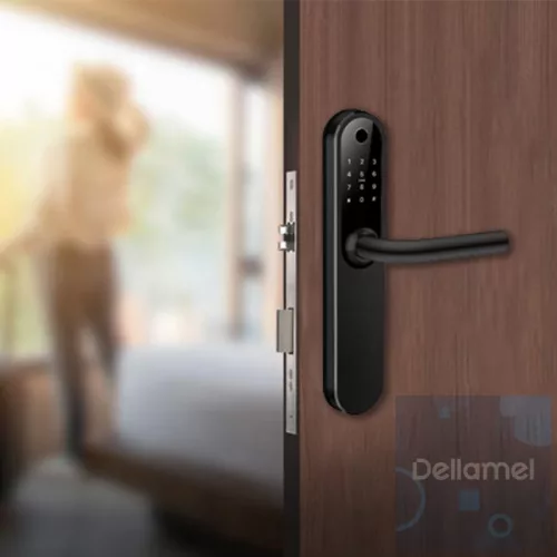 Sofia Black Okos Kilincs