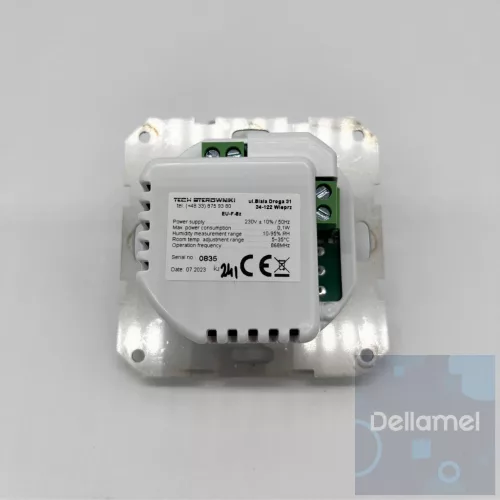 TECH/SINUM EU-F-8z VEZETÉK NÉLKÜLI SZOBATERMOSZTÁT PÁRATARTALOM ÉRZÉKELŐVEL - fehér I WTP