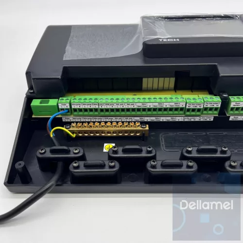 TECH EU-i-3 PLUS fűtésrendszer vezérlő, 3 fűtőkör+napkollektor PWM, OpenTherm (OT)